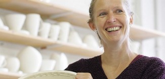 Birgit Finke in der Kulturgießerei Schöneiche